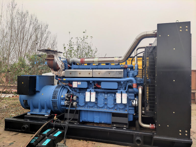 晋州柴油发电机组更换机油时,应遵循哪些步骤?