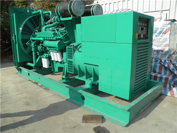 晋州发电机租赁-厂家给大家介绍发电机失磁现象