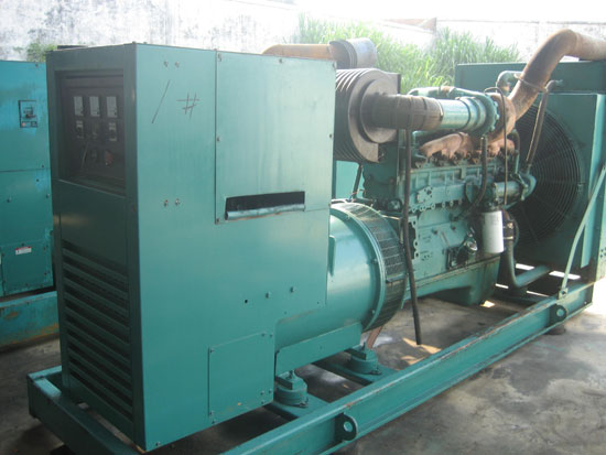 晋州租赁发电机- 发电机碳刷磨损的原因是什么