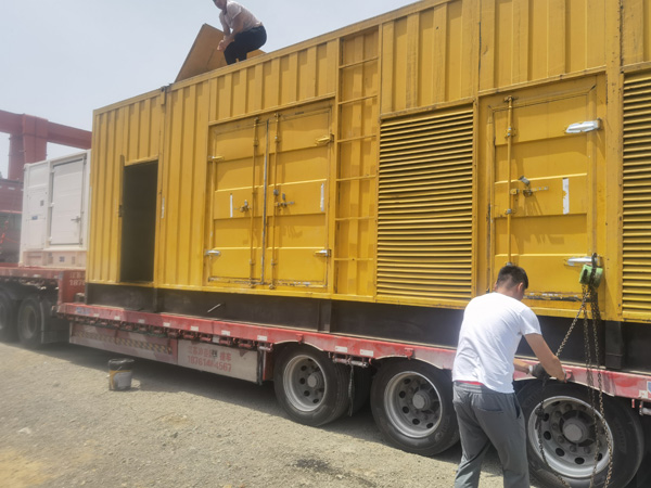 晋州发电机出租100KW发电机需要什么规格的电缆线？