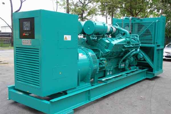 晋州柴油发电机组电压不稳定怎样维修？