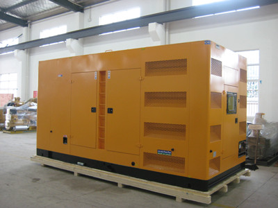 晋州不同类型的发电机组在冬季保养时的注意事项有何差异？